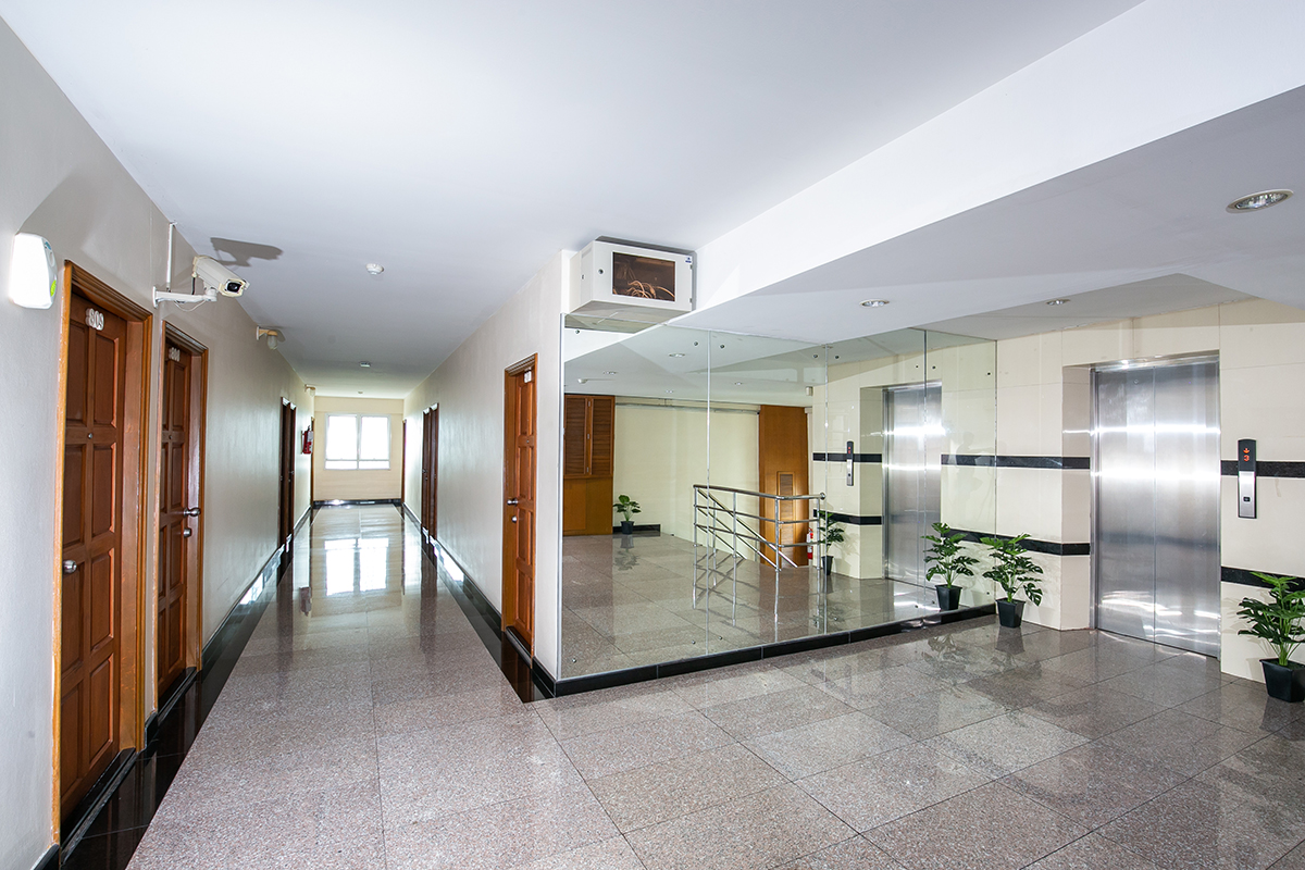 เบสส์ เรสซิเด้นท์ 20 ซอย ประชาอุทิศ 20